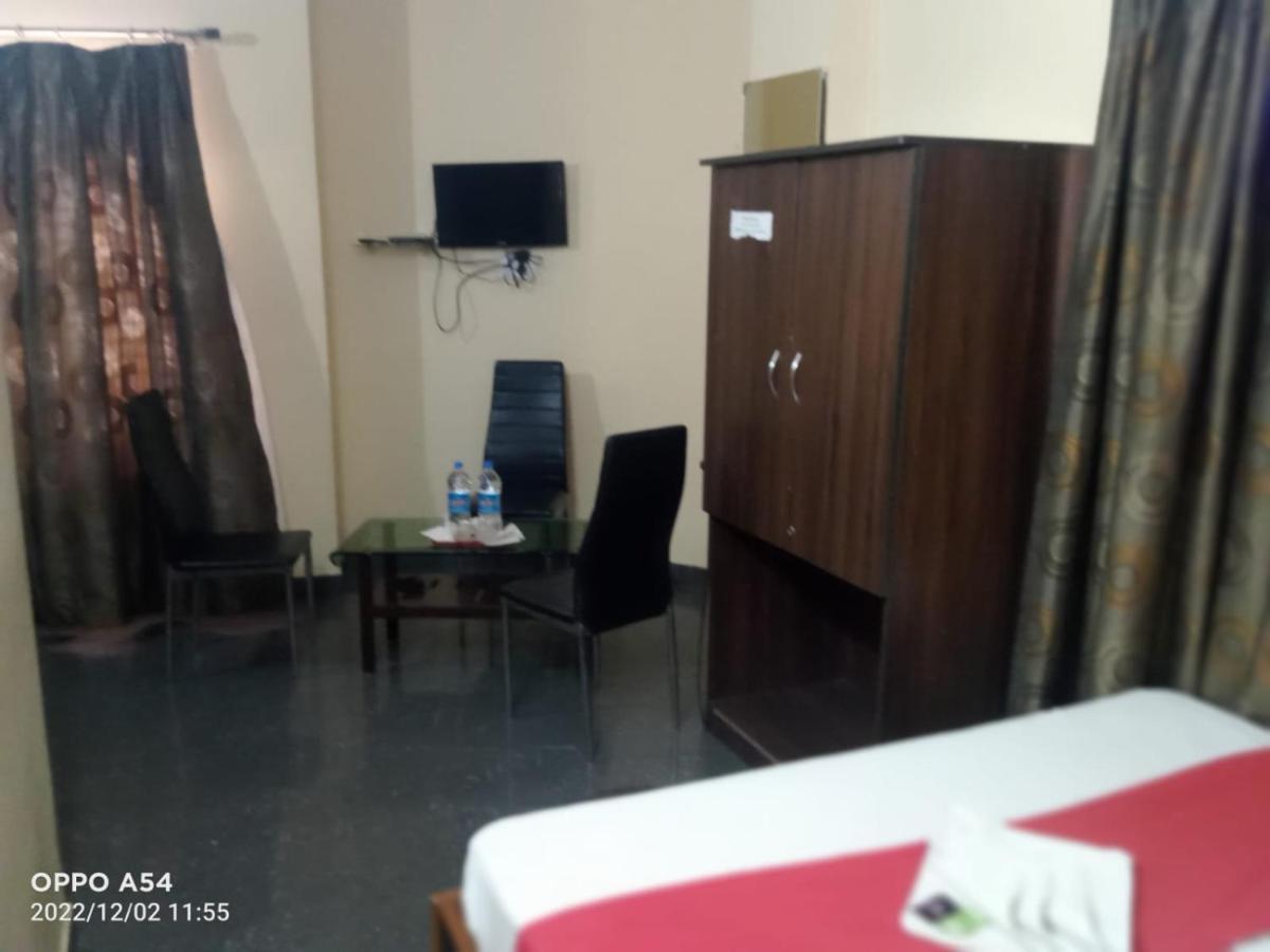 Skyline Lodge Siliguri Eksteriør bilde